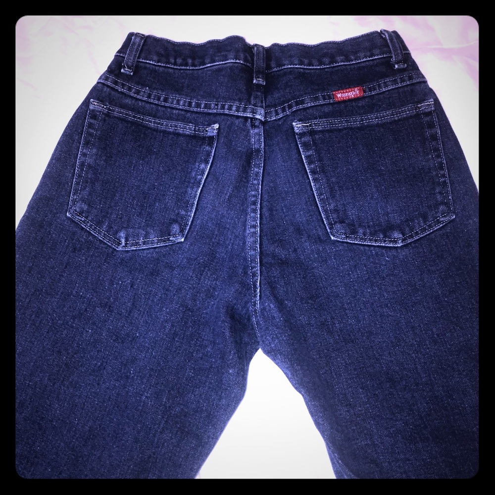 Women’s Wrangler High waist Jeans 26”x28.5” size 0